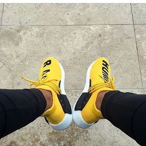 Meet your Posher, Paola